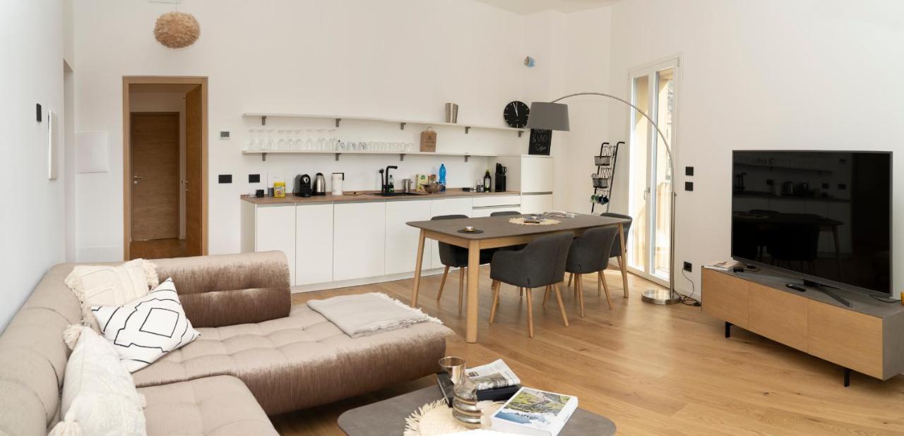 Serviced Apartments By Hotel De Charme Laveno Luaran gambar