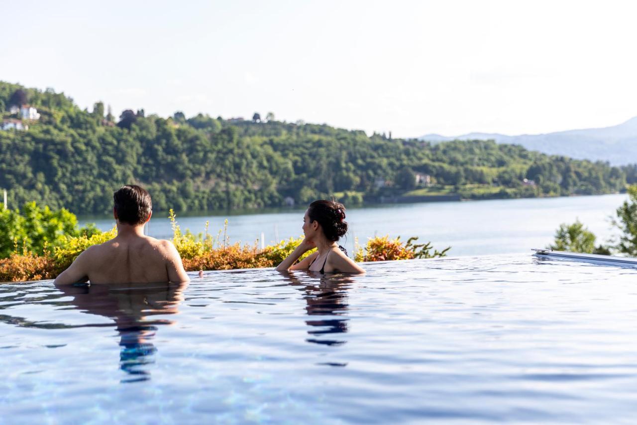 Serviced Apartments By Hotel De Charme Laveno Luaran gambar