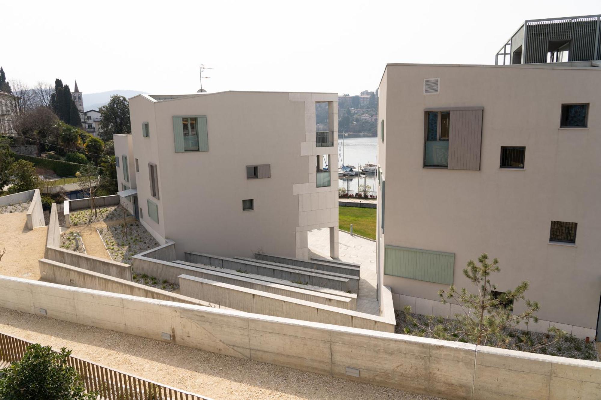 Serviced Apartments By Hotel De Charme Laveno Bilik gambar